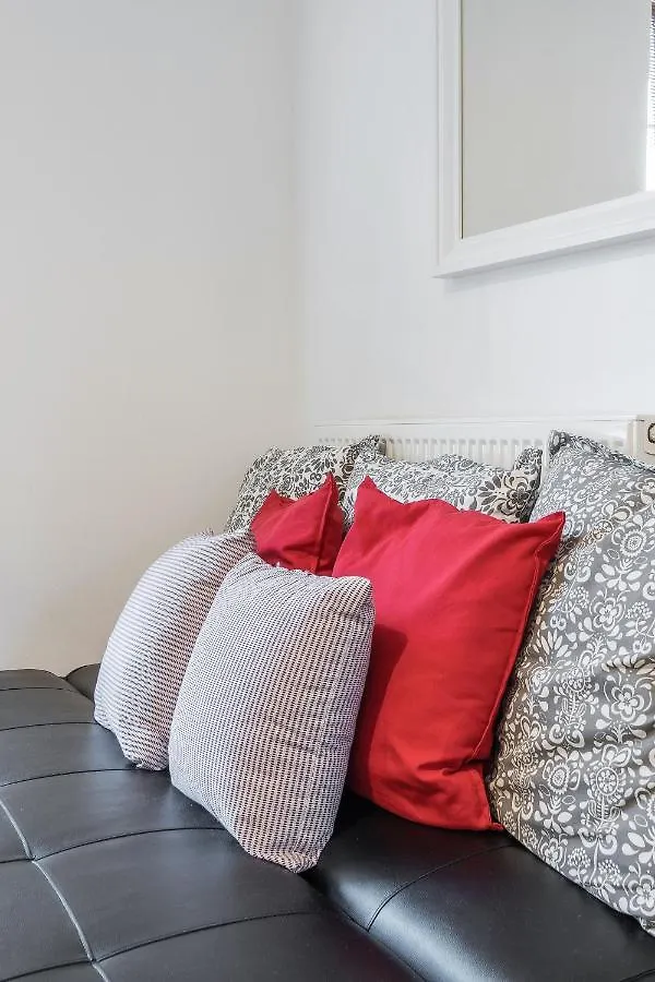 Stylish Shoreditch Stay London Apartment
