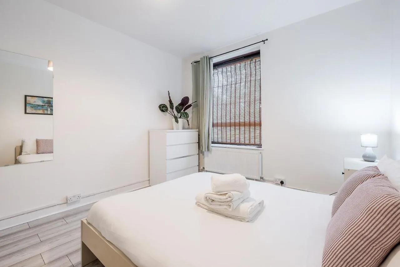 Stylish Shoreditch Stay London