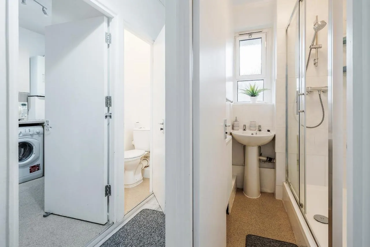 Stylish Shoreditch Stay London 0*,  United Kingdom